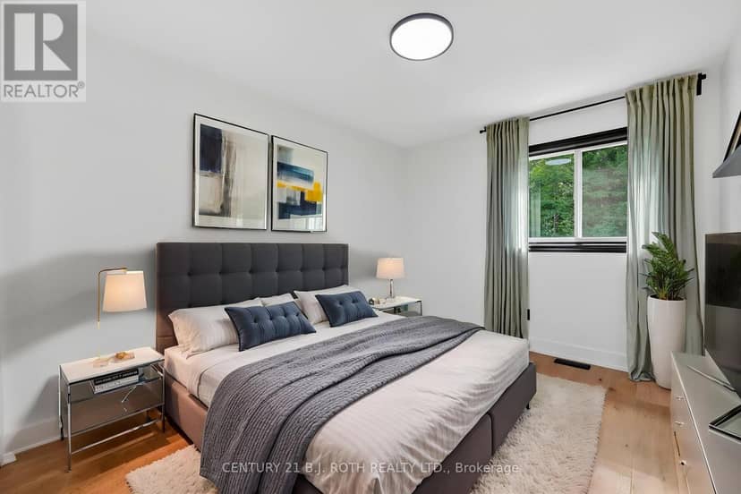 1077 Corrie Street — photo 28 of 38