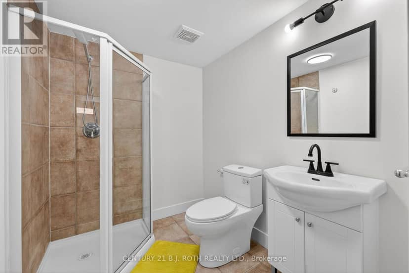 1077 Corrie Street — photo 35 of 38