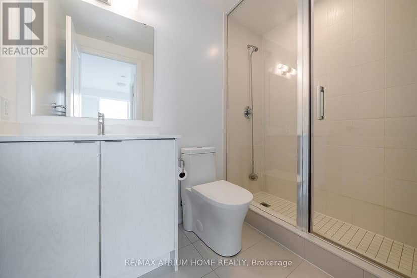 1004 - 10 Gatineau Drive — photo 11 of 23
