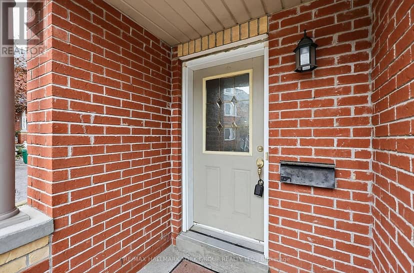 23 Marmill Way, Markham, photo 3