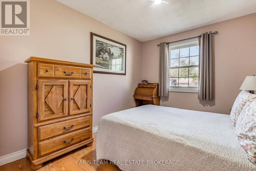 163 Shannon Street — photo 12 of 22