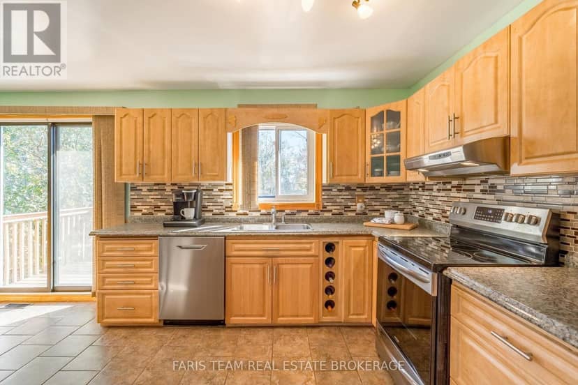 163 Shannon Street, Orillia, photo 4