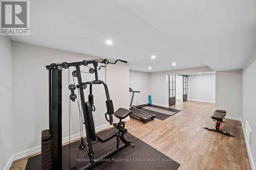 1087 Vindin Street — photo 18 of 36