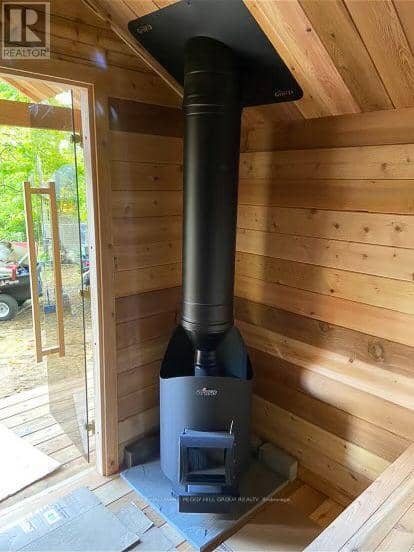 1087 Vindin Street — photo 34 of 36