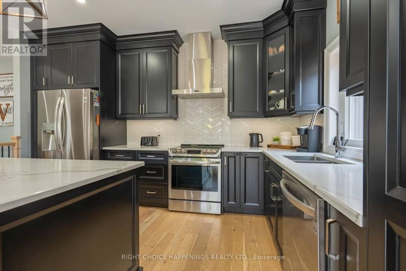 28 Harvard Court, Welland, photo 5