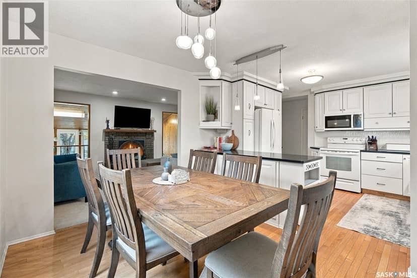 122 Michener Drive — photo 14 of 40