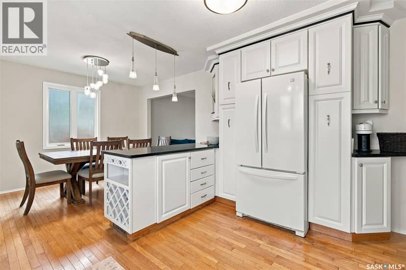122 Michener Drive — photo 18 of 40