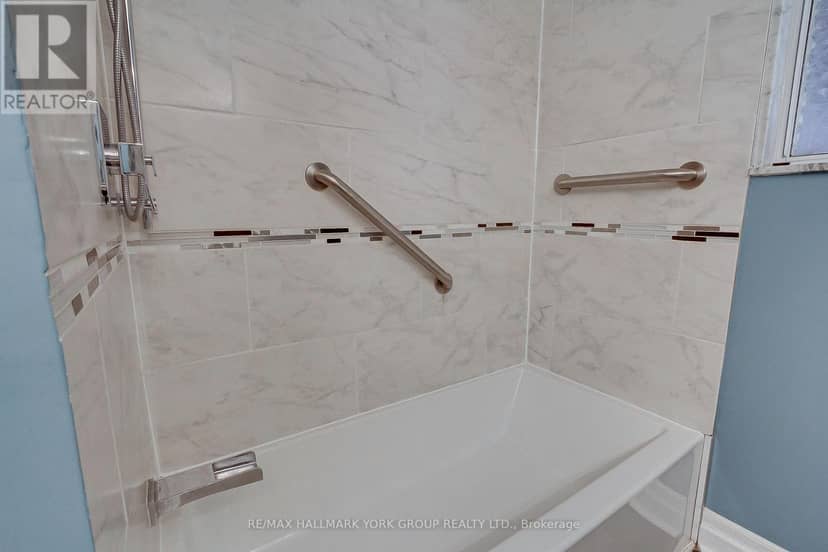 10 Harefield Drive — photo 27 of 40