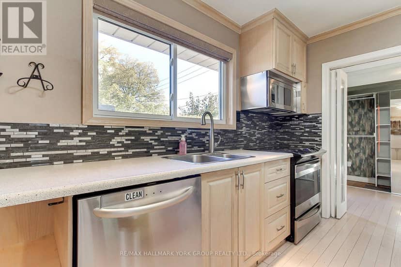 10 Harefield Drive — photo 9 of 40