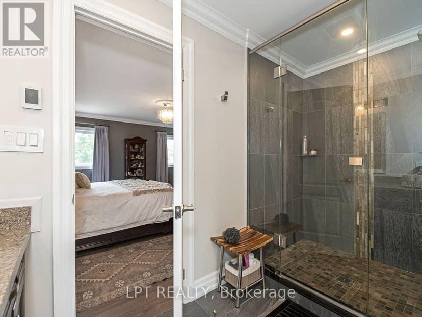 493 Tipperton Crescent — photo 29 of 40