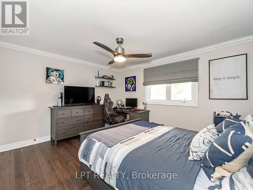 493 Tipperton Crescent — photo 34 of 40