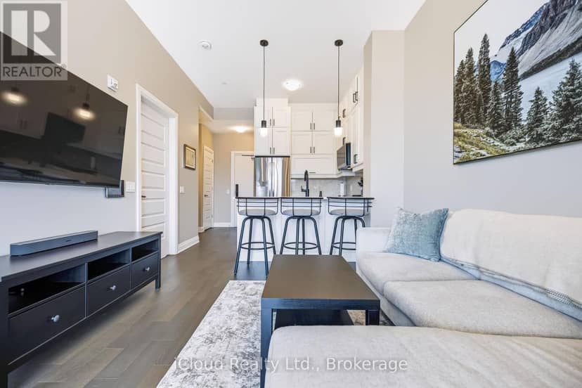 612 - 460 Gordon Krantz Avenue — photo 11 of 23