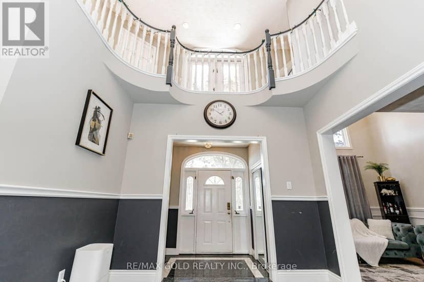 108 Montmorency Drive — photo 3 of 40