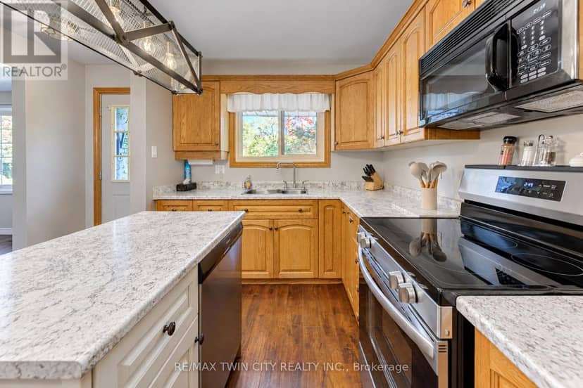 73 Belton Drive — photo 9 of 40