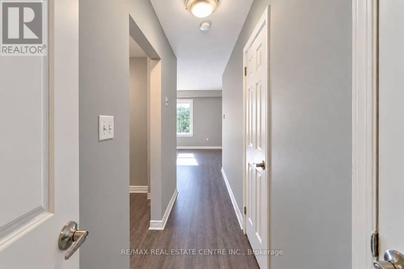 27 Woodman Drive N, Hamilton, photo 6