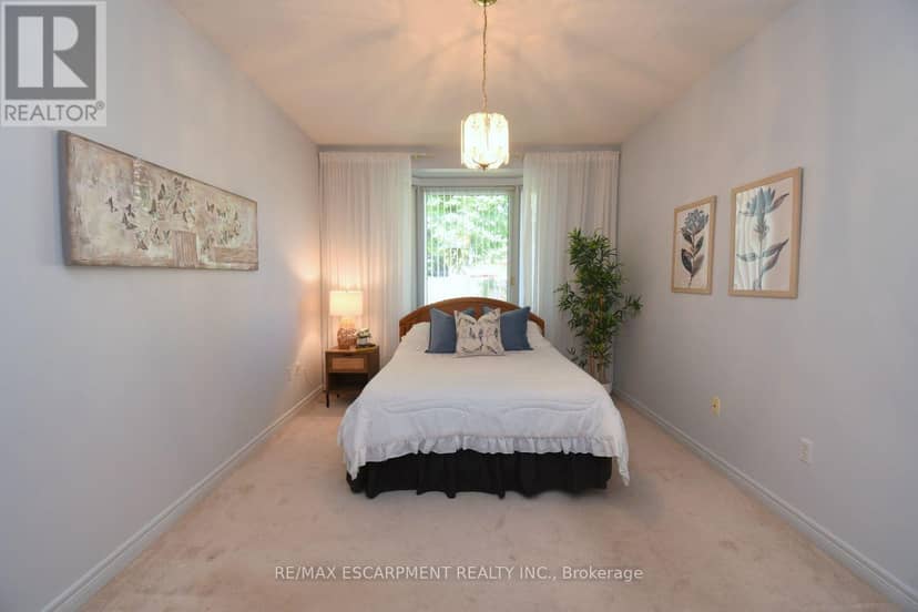 87 Jenifer Drive — photo 17 of 40