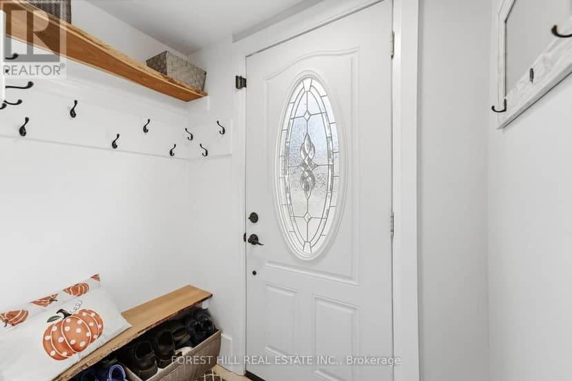 662 Cochrane Road, Hamilton, photo 4