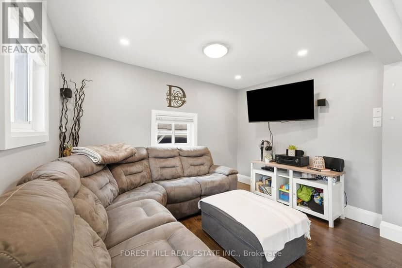 662 Cochrane Road, Hamilton, photo 8