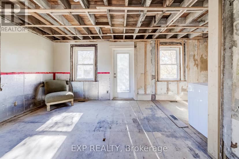 745 Binning Street W, North Perth, photo 5