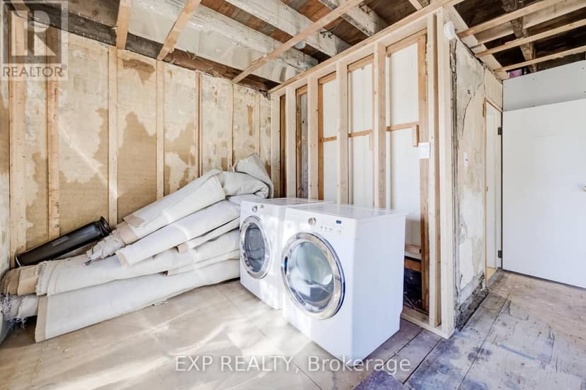 745 Binning Street W, North Perth, photo 7