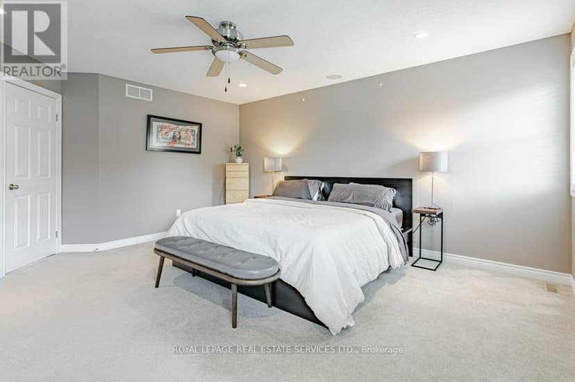 560 Lakeview Drive — photo 24 of 40