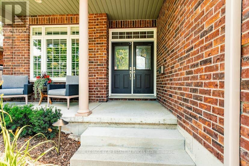 560 Lakeview Drive, Woodstock, photo 3