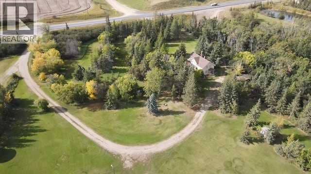 841077 Hwy 743, Rural Northern Lights, County of, photo 2