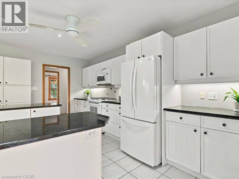 36 MAPLE HILL Drive — photo 22 of 40