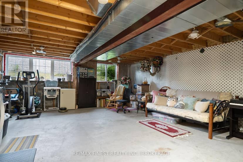 134 Briceland Street — photo 35 of 40