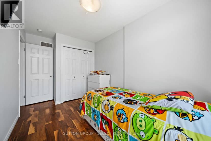 934 Silverfox Crescent — photo 20 of 40