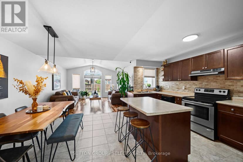 934 Silverfox Crescent, London North, photo 5