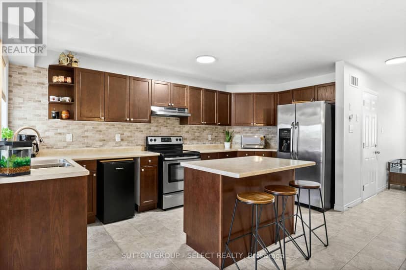 934 Silverfox Crescent, London North, photo 7
