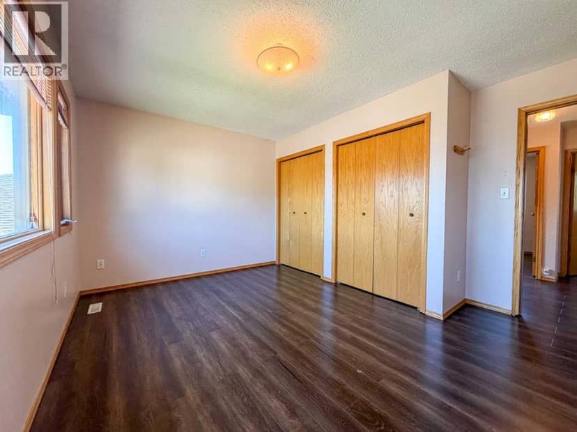16 WOOD Drive — photo 10 of 21