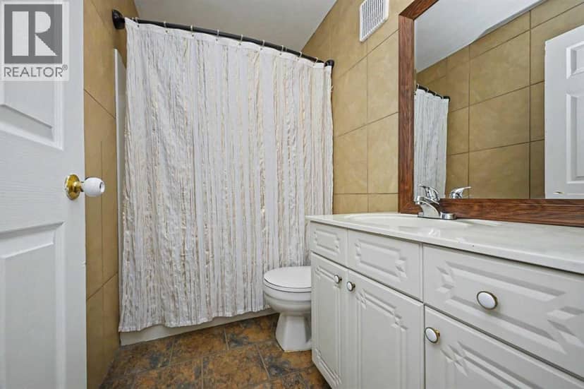 11102 90 Street — photo 16 of 22