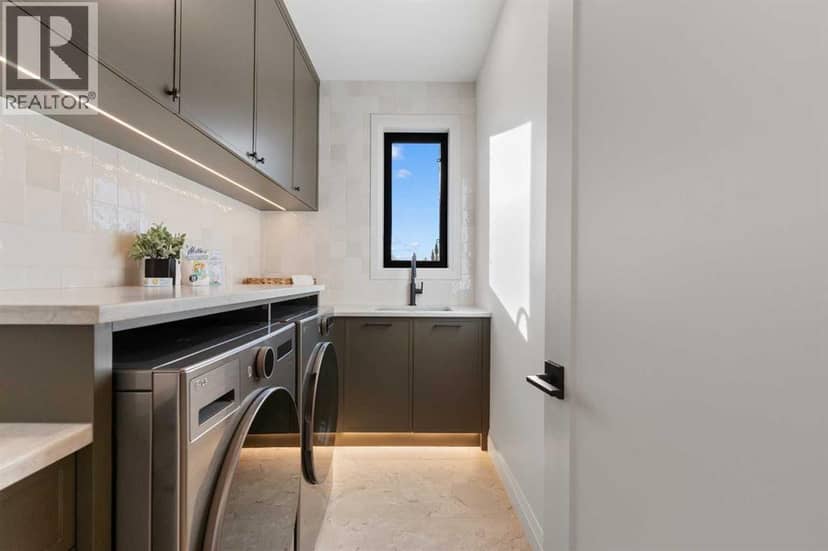 730 25 Avenue NW — photo 31 of 40