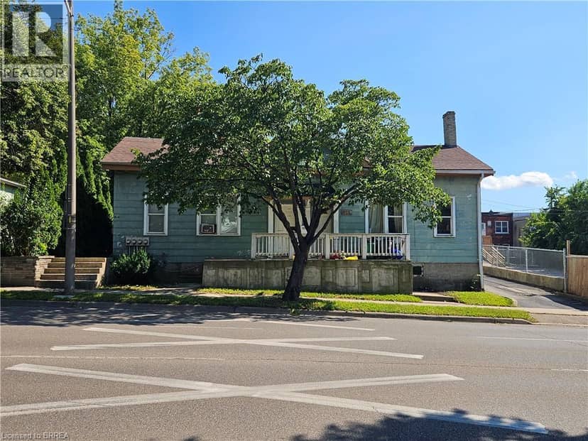 217-219 DALHOUSIE Street, Brantford, photo 2
