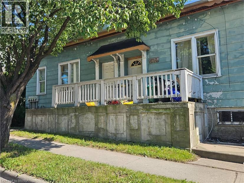 217-219 DALHOUSIE Street, Brantford, photo 3