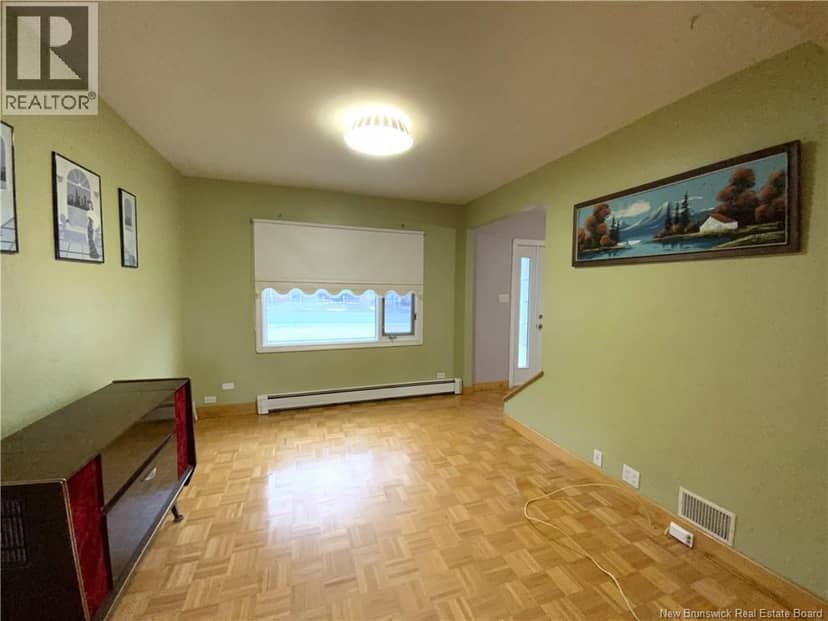 542 Saint-François Street, Edmundston, photo 7