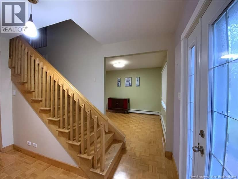 542 Saint-François Street — photo 9 of 20