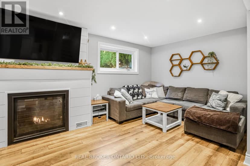 43 Shoreline Drive — photo 17 of 32