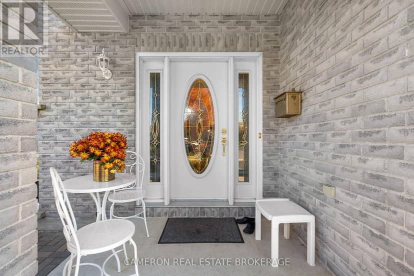 2053 Concorde Avenue, Cornwall, photo 3