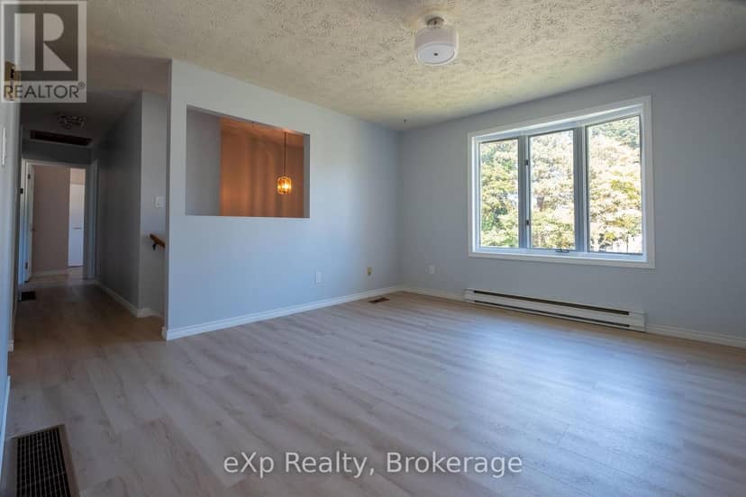 745 7th Street A E, Owen Sound, photo 6