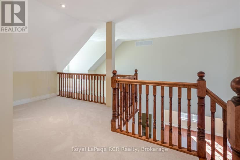 221 Emerald Dr Drive — photo 24 of 40
