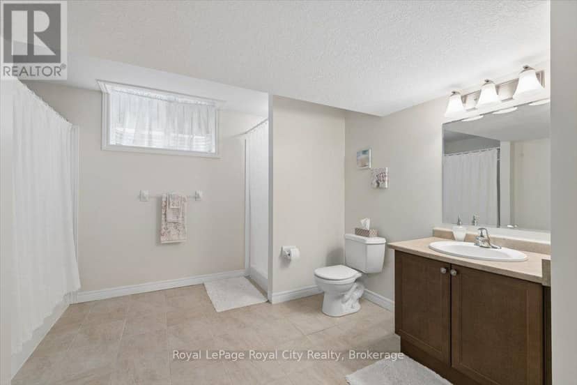 18 Mullin Drive — photo 37 of 40