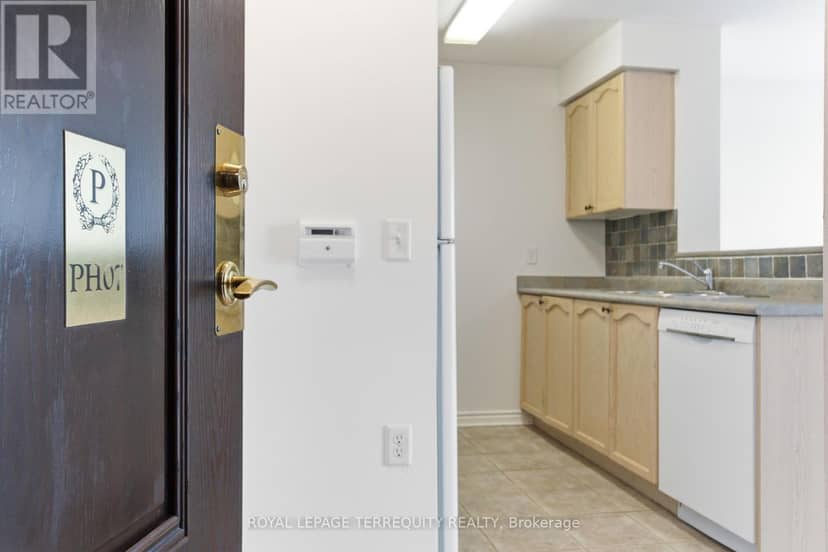 PH07 - 20 Olive Avenue — photo 22 of 40