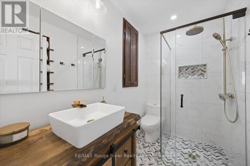 180 Grandview Drive — photo 14 of 40