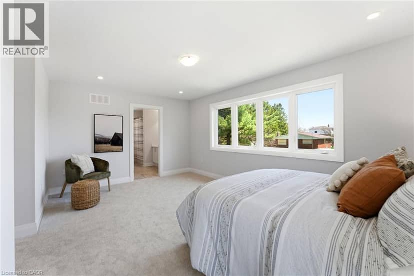 23 WOODVALLEY Court — photo 15 of 24