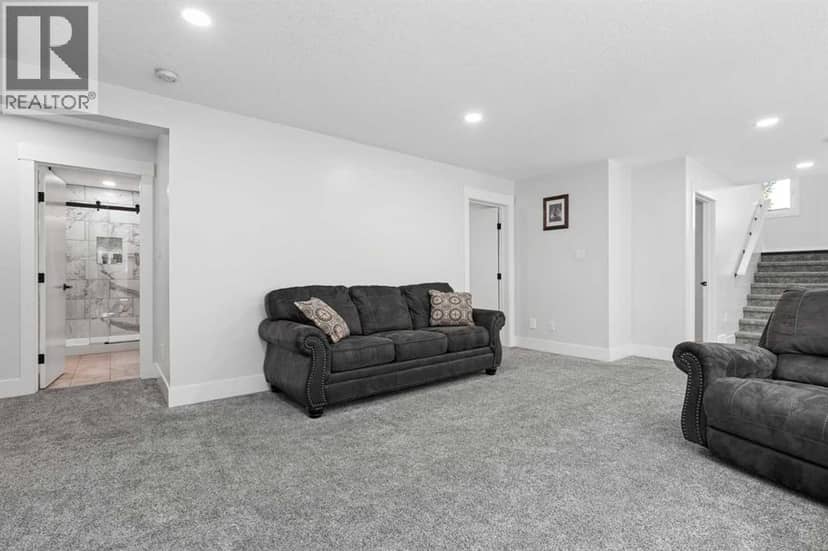 552 Rogers Avenue — photo 31 of 40