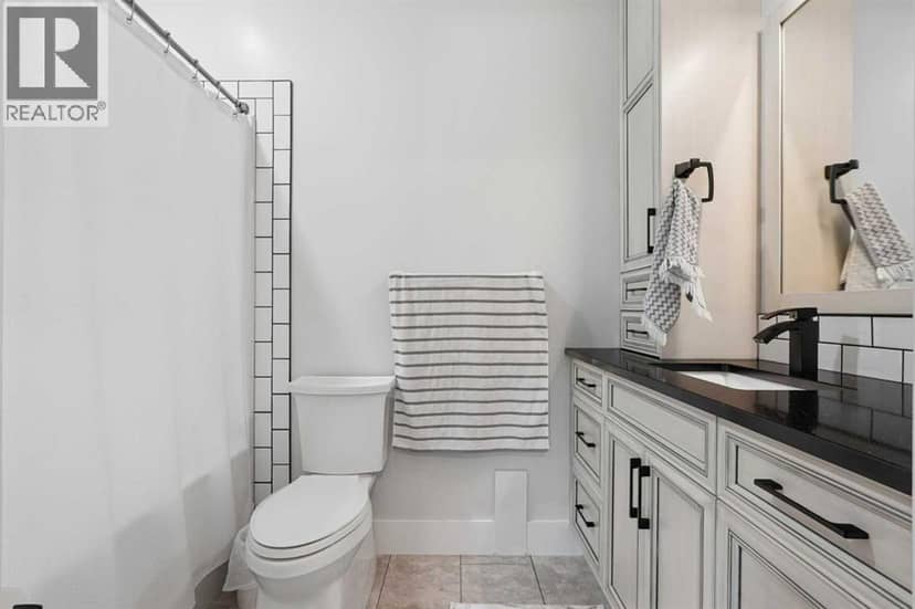 552 Rogers Avenue — photo 16 of 40