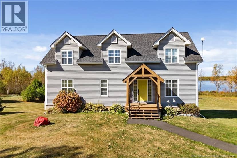 8414 Route 10, Cumberland Bay, photo 3